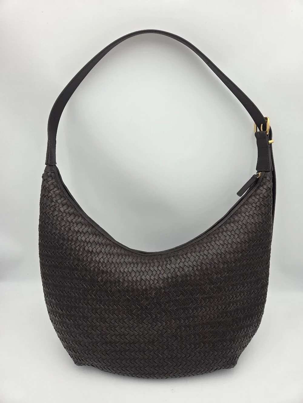 Madewell The Essential Curve Shoulder Bag In Coffee Bean